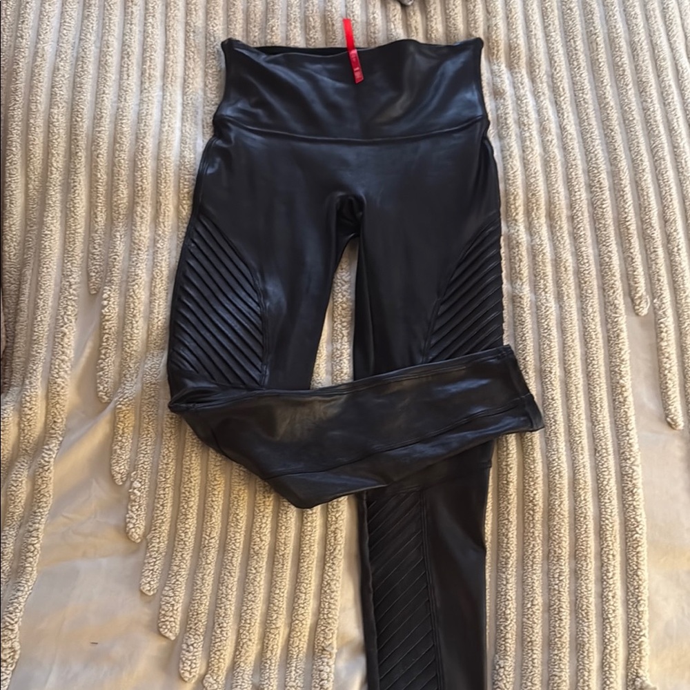SPANX Black High-Waisted Leggings